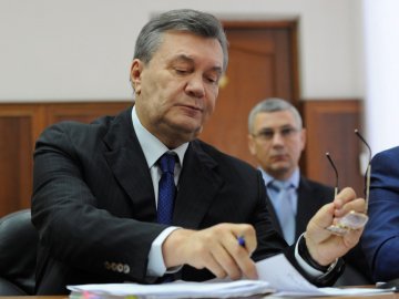 Опублікували листа Януковича до Путіна з проханням ввести війська в Україну 