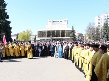 У Луцьку за мир молилися представники різних конфесій
