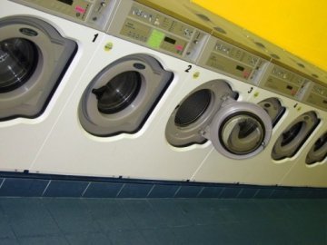 В Україні створили «Громадську пральню»
