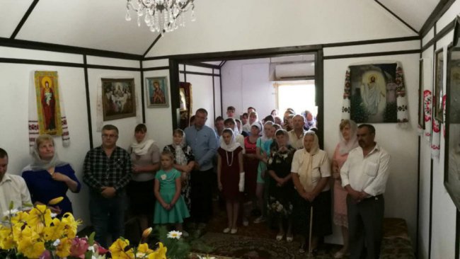 У волинському місті прихильники УПЦ (МП) моляться у домовому храмі. ФОТО