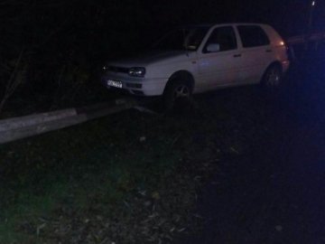 Аварія у Луцьку: п'яний на єврономерах протаранив огорожу