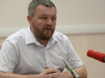 «Спікер» ДНР проситься до Гройсмана обговорити зміну Конституції