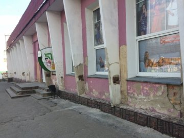 У Володимирі ремонтують автостанцію