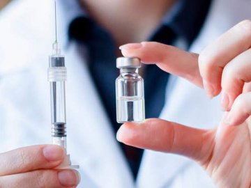 Усе про вакцинацію: лучан запрошують на безкоштовну зустріч з експертами