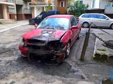 За підпал автомобіля нововолинському активісту завели кримінал