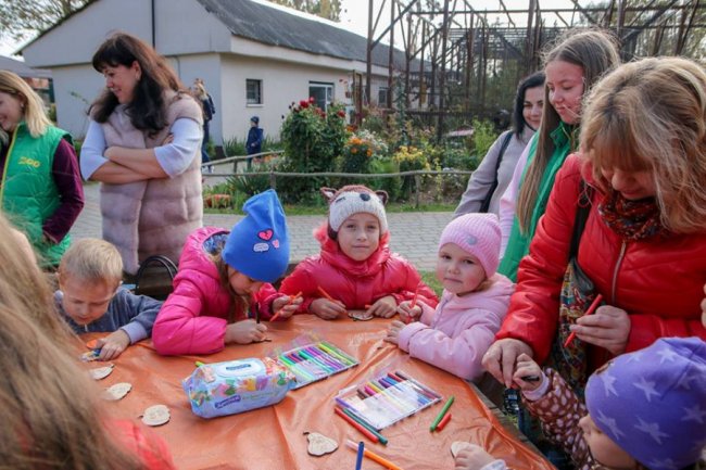 У Луцькому зоопарку відгуляли свято гарбуза: як це було. ФОТО