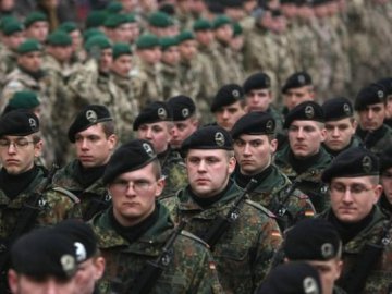 Українську армію можуть вдягти за німецьким зразком