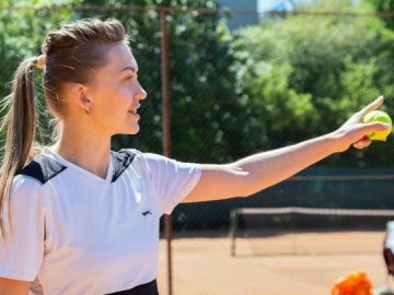 Юних лучан запрошують на безкоштовні заняття з великого тенісу