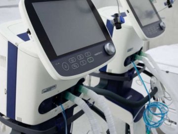 Апарати штучної вентиляції легень та медикаменти ввозитимуть в Україну без мита