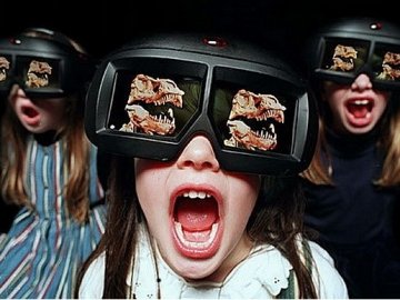 На Волині підприємця зловили на піратському показі 3D-фільмів