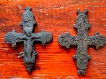 На Львівщині у підлозі церкви знайшли реліквію тисячолітньої давнини  