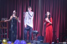 У луцькому «Промені» відкрили караоке.ФОТО