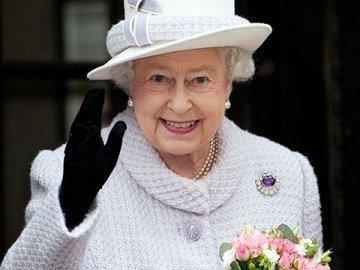 Британська королева встановила абсолютний рекорд тривалості перебування на троні. ФОТО