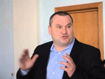 Волинський депутат обізвав колег «недорізаними»