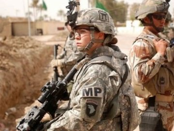 У США жінкам дозволили нести військову службу нарівні з чоловіками
