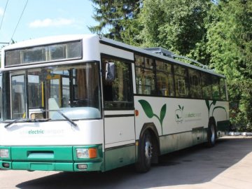 Лучани просять призначити додатковий тролейбус на Львівську