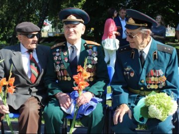 У Луцьку ветеранам Другої світової війни виплатять грошову допомогу