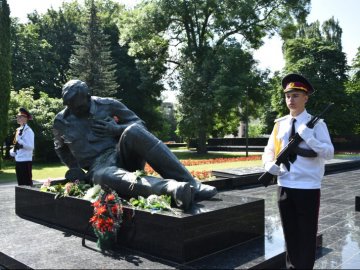 Лучани вшанували пам’ять жертв війни. ФОТО