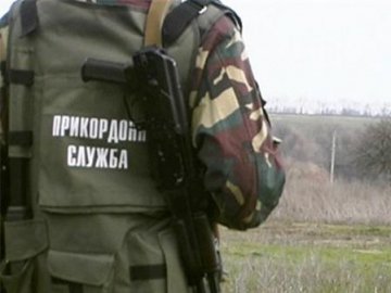 Луцькі прикордонники затримали білоруса, якого розшукувала поліція