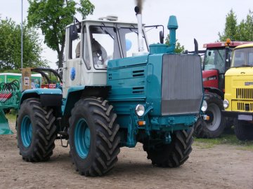 Де купити якісні деталі для коробки передач трактора Т-150?*