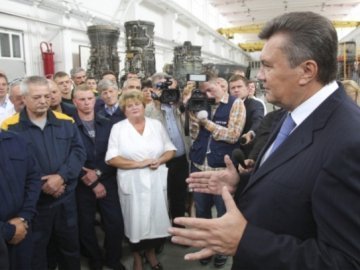 Візит Януковича: лучани в соцмережах сердяться і веселяться