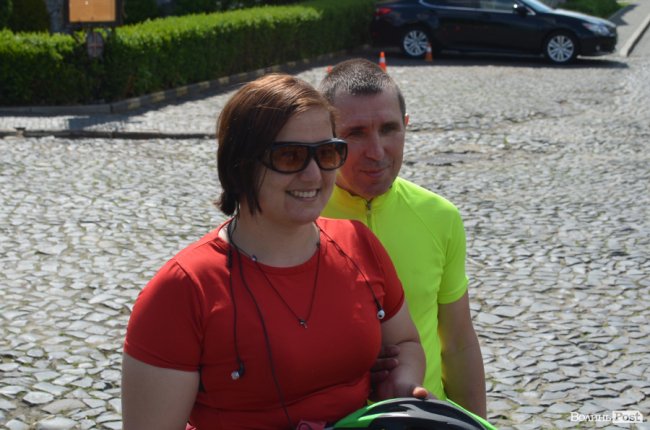 «Бачу! Можу! Допоможу!»: у Луцьку стартував велопробіг за участю незрячих людей. ФОТО