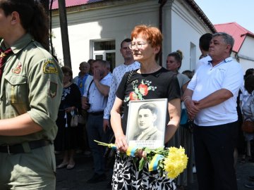 У Луцьку вшанували пам’ять жертв розстрілу в’язнів Луцької тюрми.ФОТО