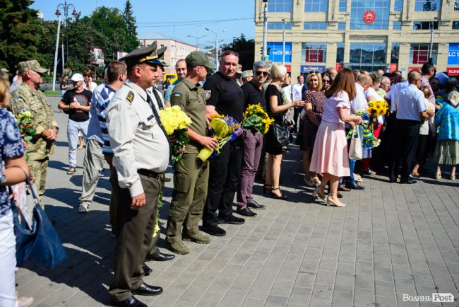 У Луцьку вшанували загиблих захисників України. ФОТОРЕПОРТАЖ