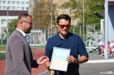 Волинським чемпіонам до Дня спорту подарували три квартири. ФОТО