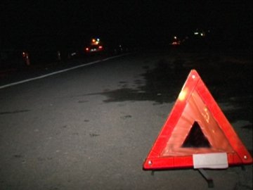 Аварія на Волині: вантажівка врізалася у легкове авто
