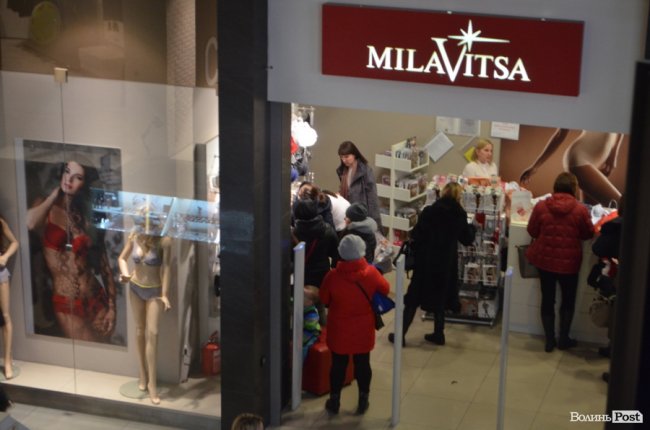 «Чорна п’ятниця» в ТРЦ «ПортCity». ФОТОРЕПОРТАЖ