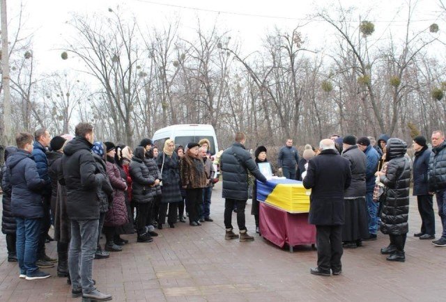 У Києві попрощалися з загиблою бортпровідницею Юлією Сологуб