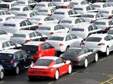 Україна зніме мито на імпорт автомобілів 