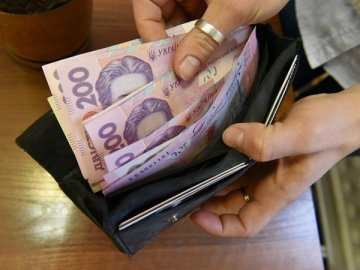 В Україні планують підвищити мінімальну зарплату