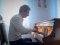 Мер Ковеля зіграв на роялі Лесі Українки. ВІДЕО