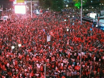 У столиці Туреччини заборонили масові зібрання