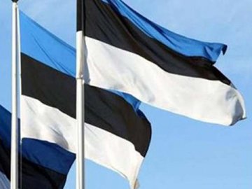 В Естонії пропонують скасувати безвіз для українців