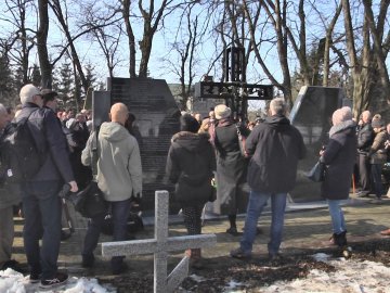 Волиняни вшанували пам’ять українців, закатованих поляками