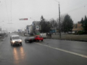 У Луцьку - ДТП біля автозаводу