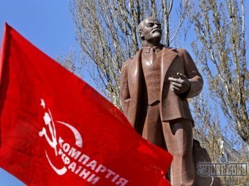 В Україні вперше можуть легально знести Леніна. ВІДЕО