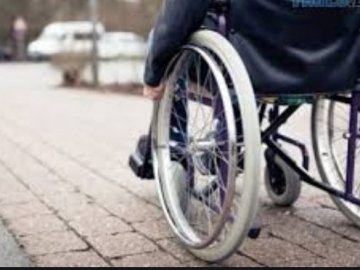 На Волині  школярка обікрала жінку в інвалідному візку 