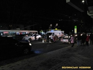 У Луцьку на Рівненській автомобіль збив жінку: деталі аварії