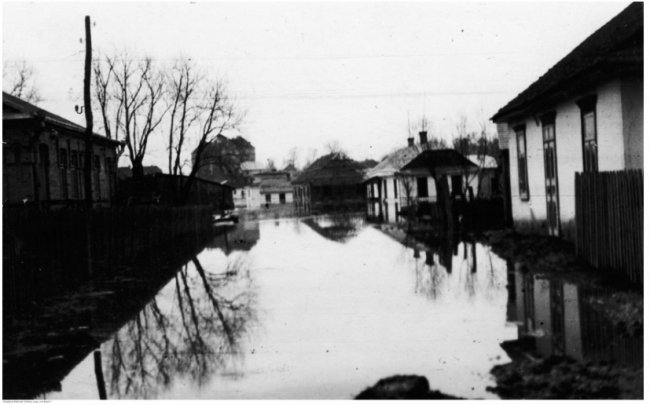 Весняна повінь в Луцьку, квітень 1932 року