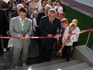 На Ківерцівщині відкрили оновлену школу і садок. ФОТО