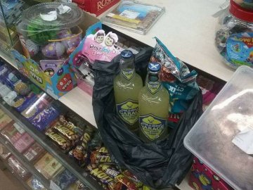 У Луцьку викрили три магазини, які продавали алкоголь вночі. ФОТО