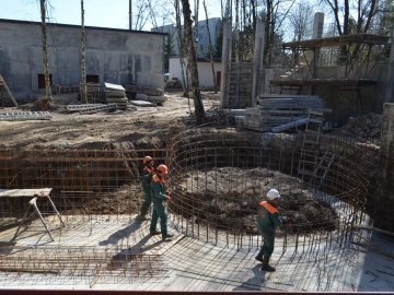 У Луцьку поляки проінспектували хід реконструкції міського зоопарку. ФОТО