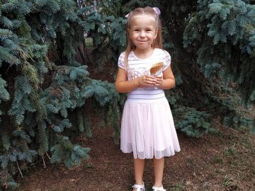 У 5-річної дівчинки з Луцька виявили рак крові: необхідна термінова допомога