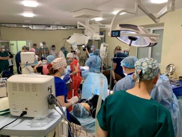 У львівській лікарні, яку очолив Олег Самчук, вперше пересадили нирку. ФОТО