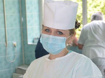 Наймолодшій – 18, найстаршій – 70: дев’ять історій операційних медсестер з Луцька. ФОТО