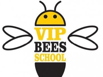 Школа іноземних мов ВІП бджіл: відкриті години та освітні воркшопи